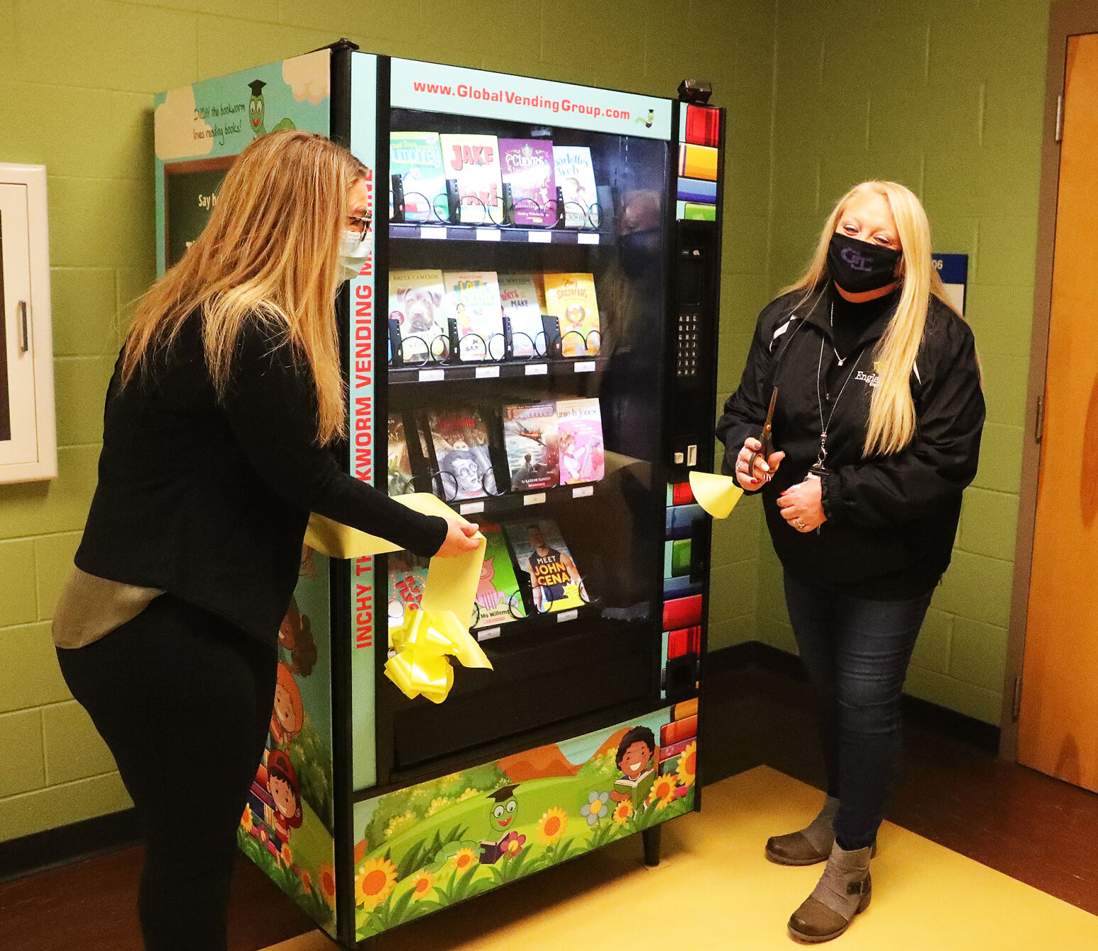 book machine 3.JPG